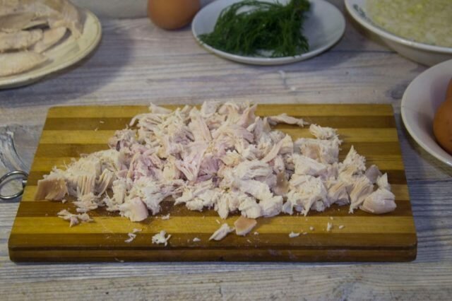 Ova salata niste pokušali! Tajna recept za piletinu s bademima