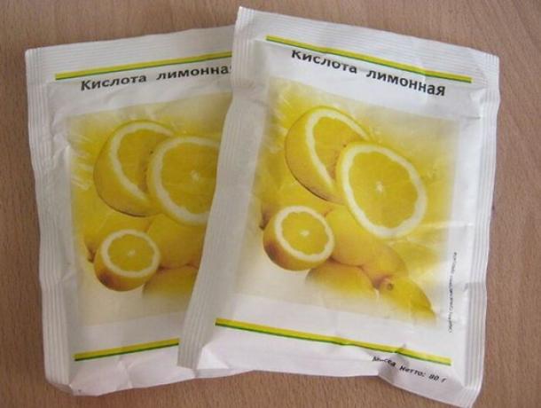 Limunska kiselina i soda - dva glavna sastojka.
