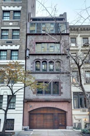Pročelju kuće u njujorškom Upper East Side.