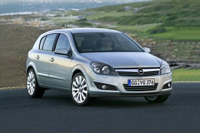 Opel Astra je pokazao vrlo popularan, kako na tržištu novih automobila, a na sekundarnom tržištu. | Foto: infocar.ua