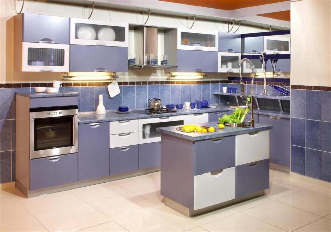 Visina kuhinjskog seta: standardno, od poda, kako ga sami instalirati, upute, fotografija, cijena i video tutorijali