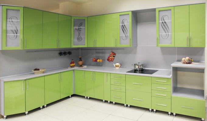 Svijetlozelena kuhinja (54 fotografije): video upute za DIY uređenje interijera, zidove, stolice, kuhinjski set, fotografiju i cijenu