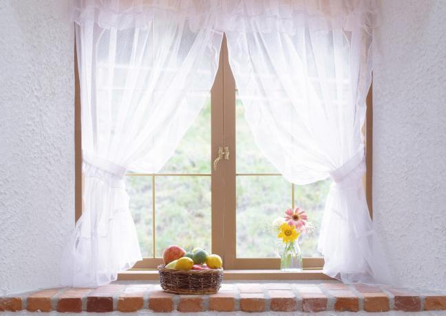 4 načina za ukrašavanje kuhinjskog prozora