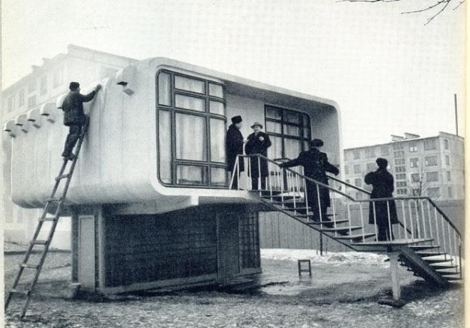 Eksperimentalni plastična kuća, sagrađena u Sovjetskom Savezu 1961. godine.