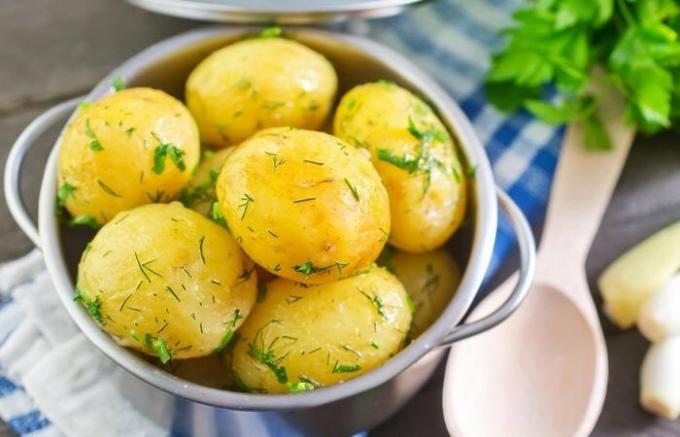 Kako brzo skuhati krumpir.