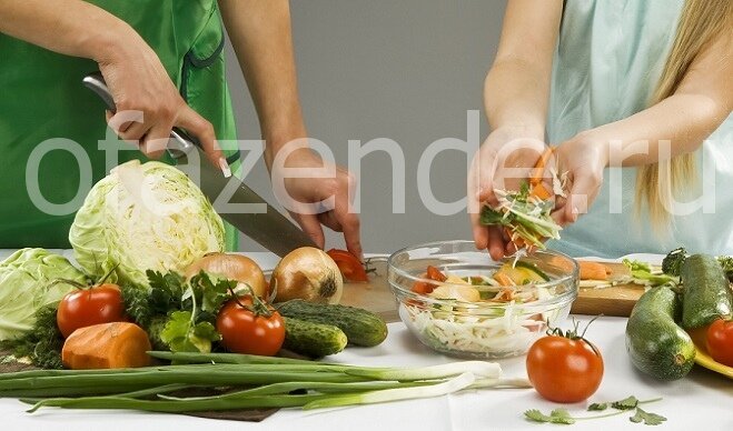 Salate. Slika za članak služi za standardnu ​​licencu © ofazende.ru