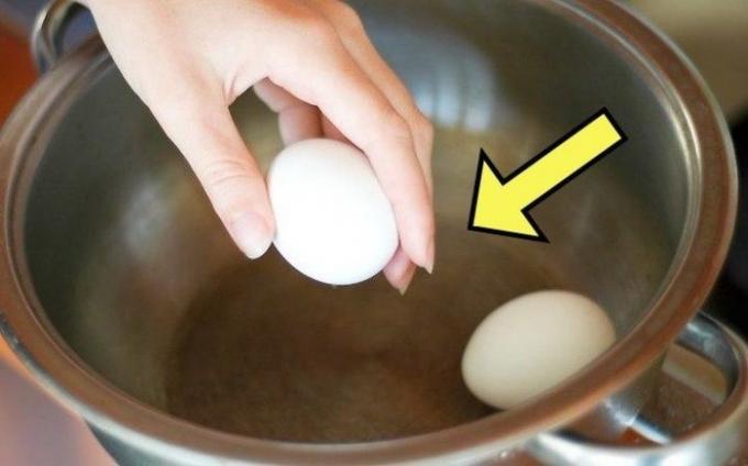 Kako kuhati tvrdo kuhano jaje iz kojeg je granata je „slazit” sama